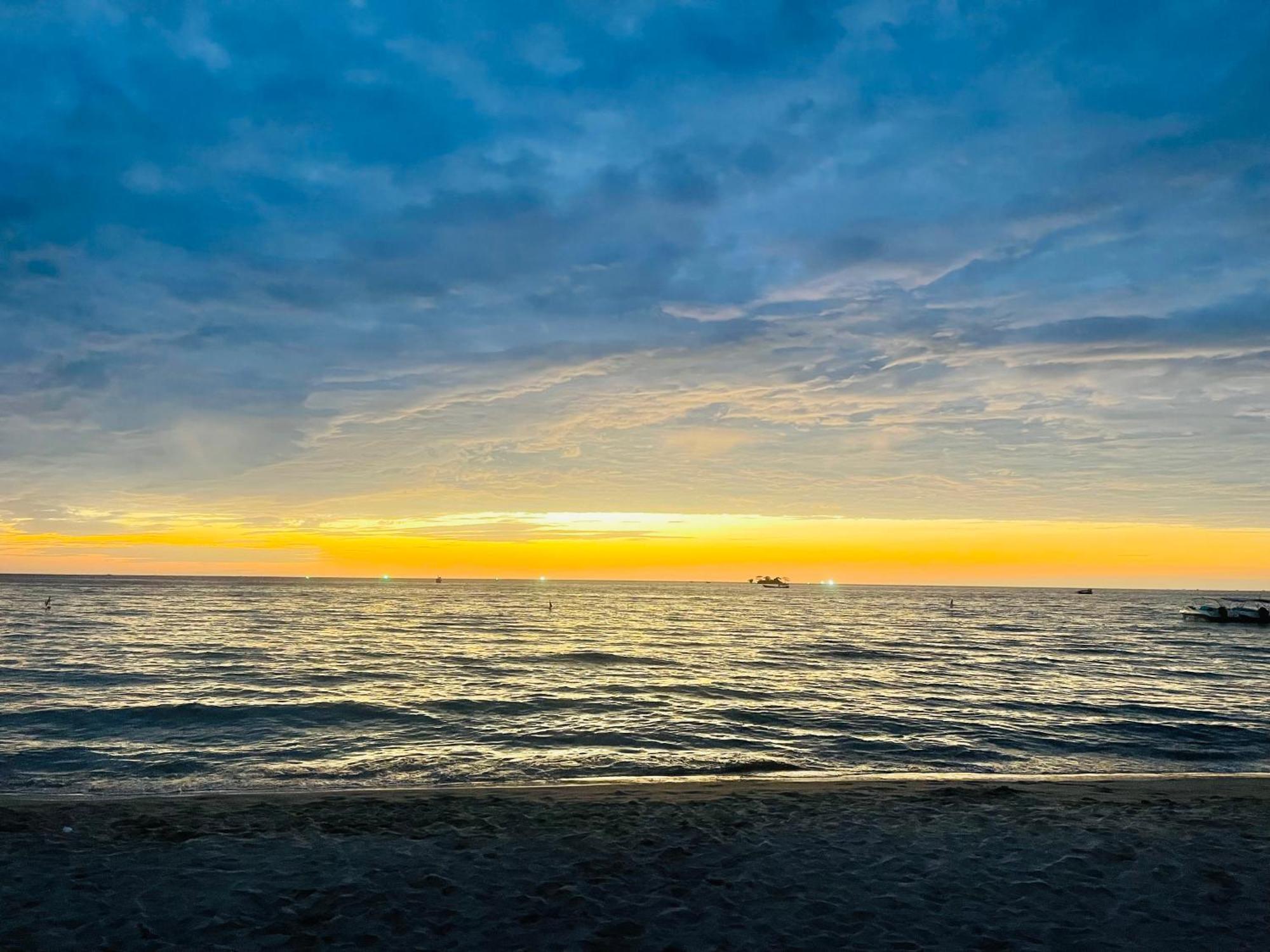 Thai Long Hotel Grand World Phu Quoc Exteriör bild