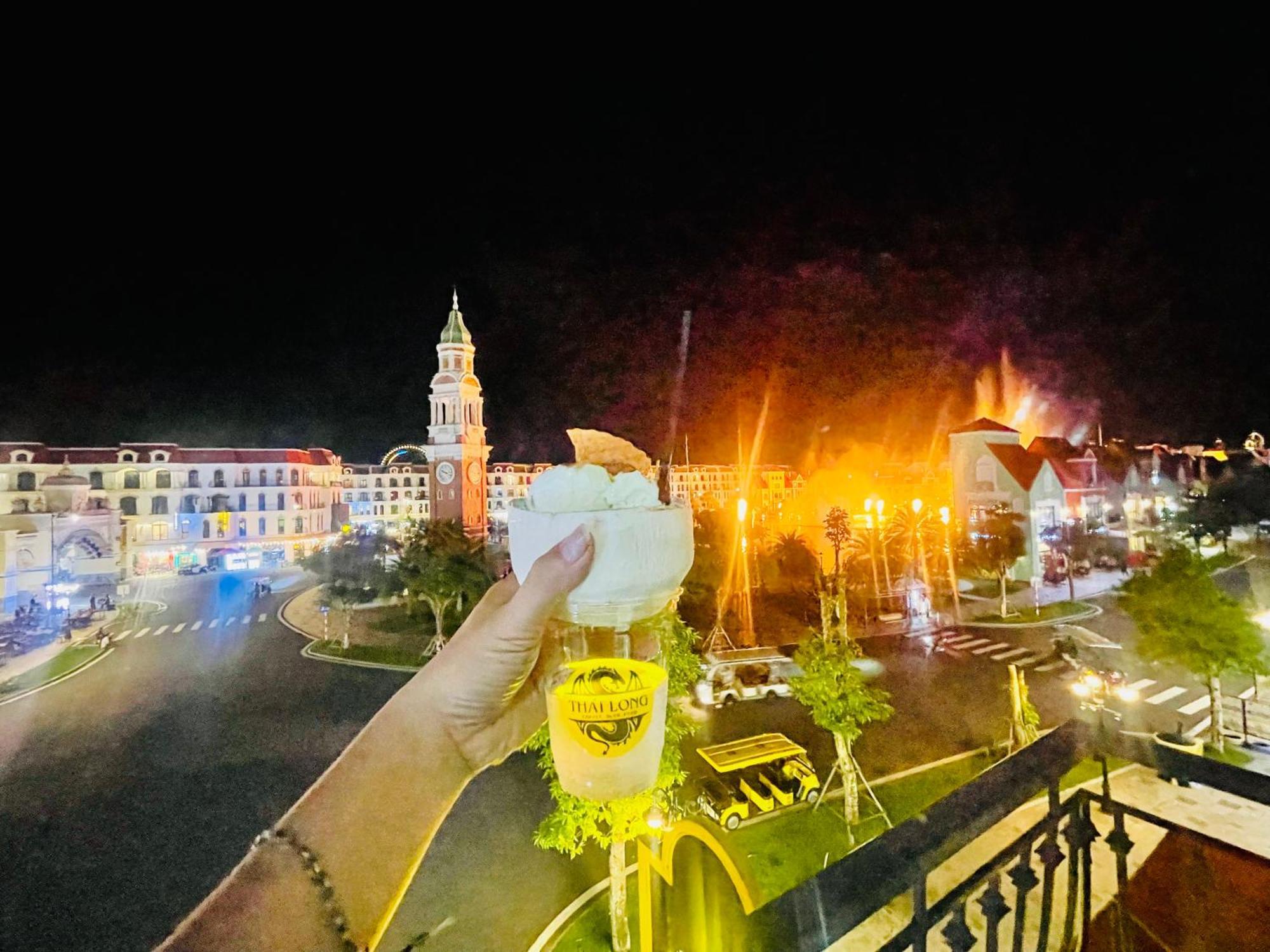 Thai Long Hotel Grand World Phu Quoc Exteriör bild